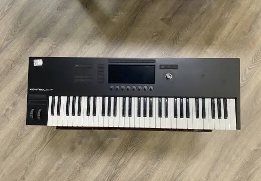 Kontrol S61 MK3 61-Note Keyboard Controller